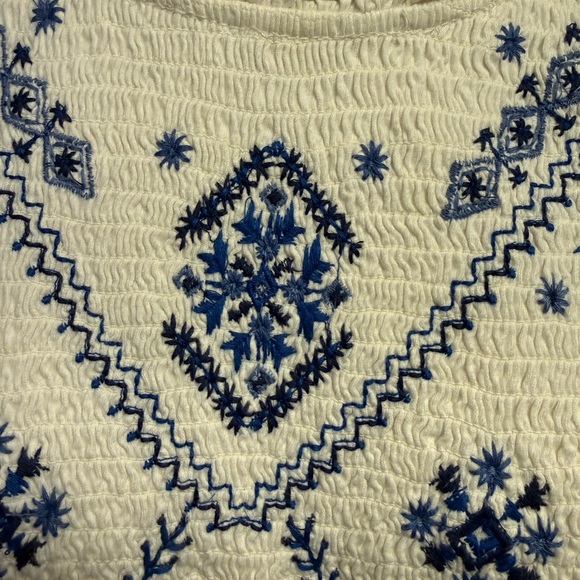 NWT Free People Holly Embroidered Smocked White and Blue Women's Top - large - Picture 7 of 7